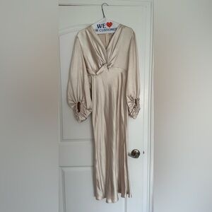 Petal & Pup Grace Dress in Champagne